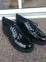 Halbschuhe Lackleder vegan 38 Hessen - Rotenburg Vorschau