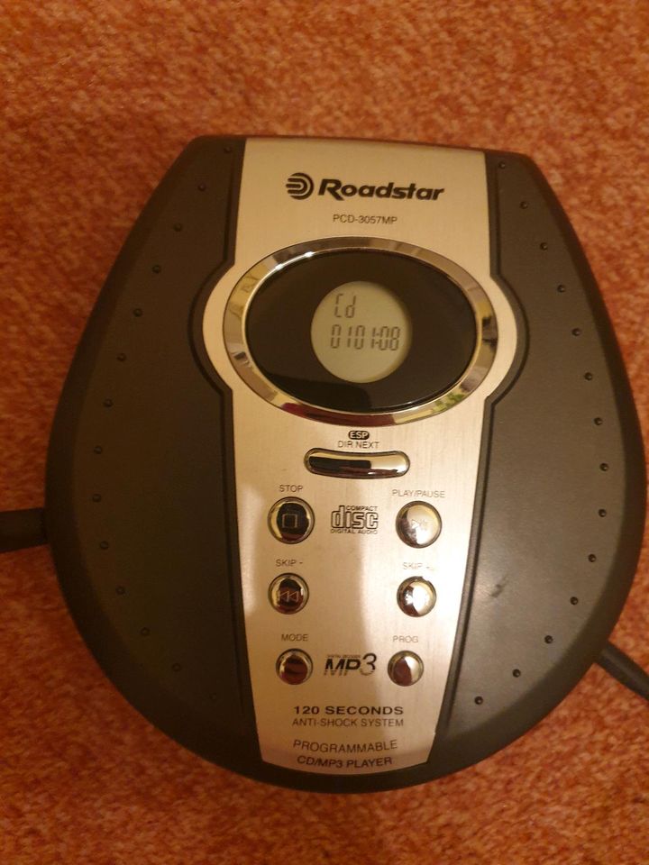 Roadster Portabler CD Player in Hamburg