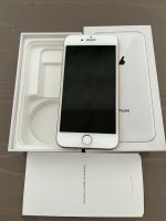 iPhone 8 64GB mit Schaden Rückseite Düsseldorf - Friedrichstadt Vorschau