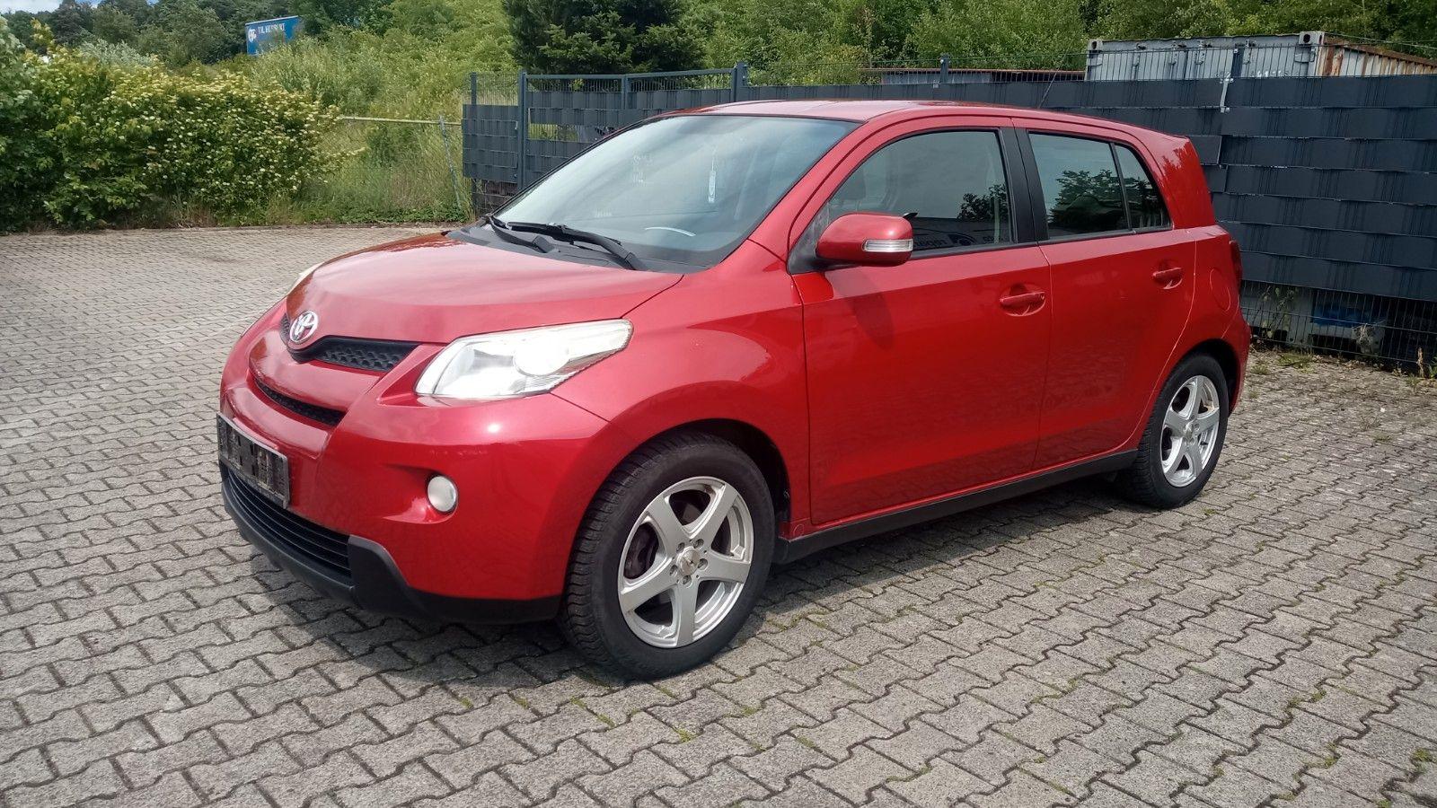 Abbildung des Autos Toyota Urban Cruiser Town