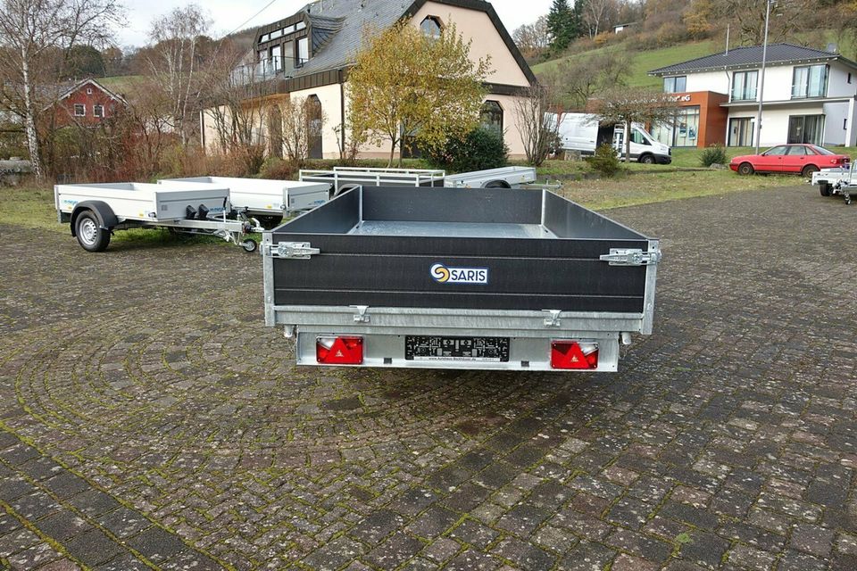 Saris K3 356x184 3500kg - Dreiseitenkipper, Blattfedern, Schienen in Niederbrombach