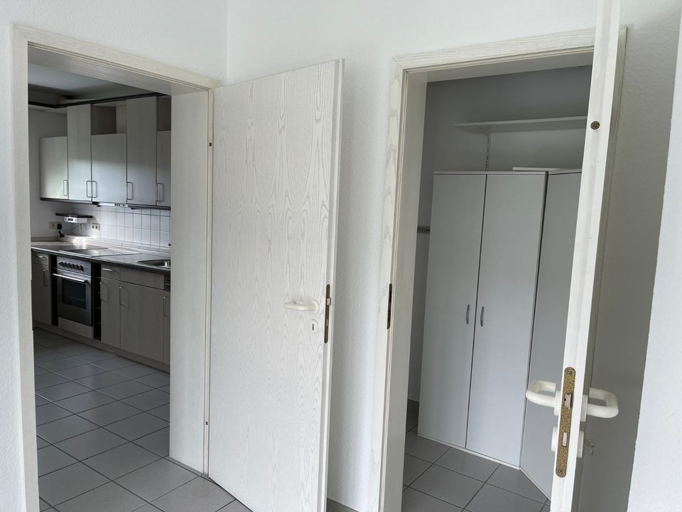 Helle 3-Zimmer-Wohnung mit Balkon und EBK in Oberlahr