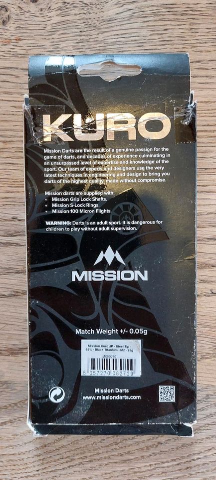 Mission Kuro Steeldarts 95% Tungsten Darts - Dart Set 23g in Zettingen