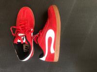 Sneaker von Duff in rot/weiß Größe 40/41 Hessen - Ober-Mörlen Vorschau