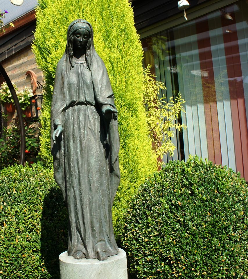 Bronze - Statue - religiös in Steinfurt
