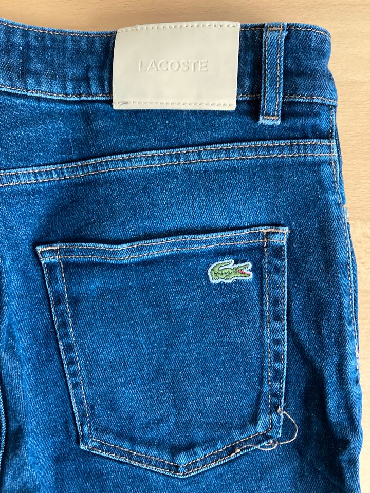 Lacoste Jeans 34 / 34 Slim Fit Denim blau L / XL in Berlin