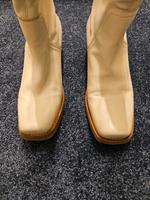 Neuwertige Bronx Stiefeletten Gr. 40 Nordrhein-Westfalen - Ratingen Vorschau