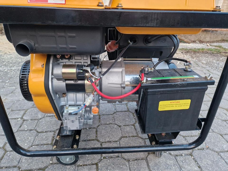 Notstromaggregat Diesel 5500 Watt / 3phasig / 1phasig / 50Hz in Böbing