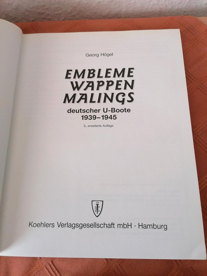 Zwei top maritime Bücher militärisch in Bremen