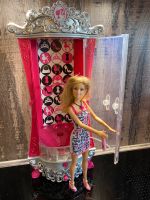 Barbie Puppe+ Glitterizer Schrank Modezauber Mattel V1644 Glitzer Nordrhein-Westfalen - Bottrop Vorschau