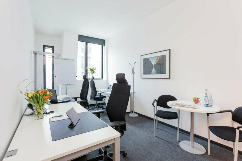 Modernes & Möbliertes Büro in der HafenCity Hamburg in Hamburg