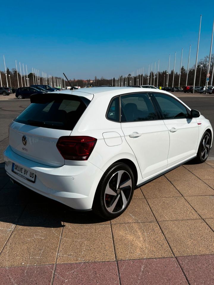 VW Polo GTI 2022 Mieten Autovermietung Mietwagen Rent a Car in Berlin