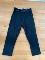 Adidas Leggings schwarz 3/4 neuwertig Hessen - Altenstadt Vorschau