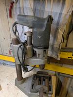 DDR BOHRMASCHINE  INKLUSIVE Bohrständer Mecklenburg-Vorpommern - Sagard Vorschau