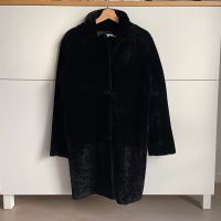 SANDRO Droopy Lammfellmantel 3 38 schwarz Shearling Hessen - Hanau Vorschau