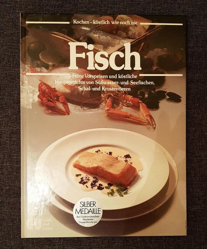 2 Kochbücher Fisch Rezepte in Hamburg