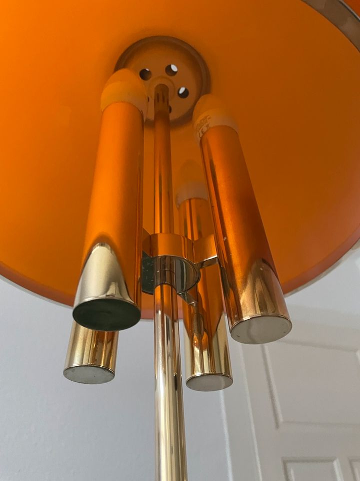 Stehlampe Kaiser 70er Space Age orange in Arnsberg