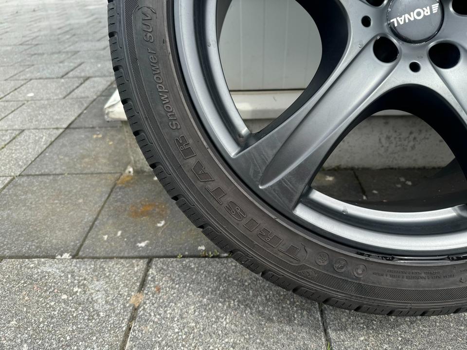 Alufelgen Ronal R20 9,5J Winterreifen Rotalla 275 40, BMW X5 X6 in Hemmingen