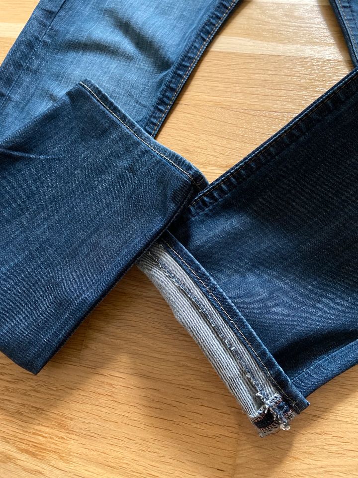 Herrlicher Pitch Jeans Größe 27 wie Neu in Oberhausen-Rheinhausen