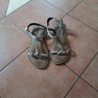 Sandalen Neu ungetragen Lazamani Niedersachsen - Edewecht Vorschau