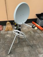 Satschüssel Sat Schüssel mit Dreibein, LNB und Kabel Niedersachsen - Oldenburg Vorschau