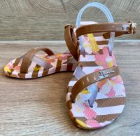 Ipanema Sandalen Strandschuhe Größe 25/26 Bayern - Gräfendorf Vorschau