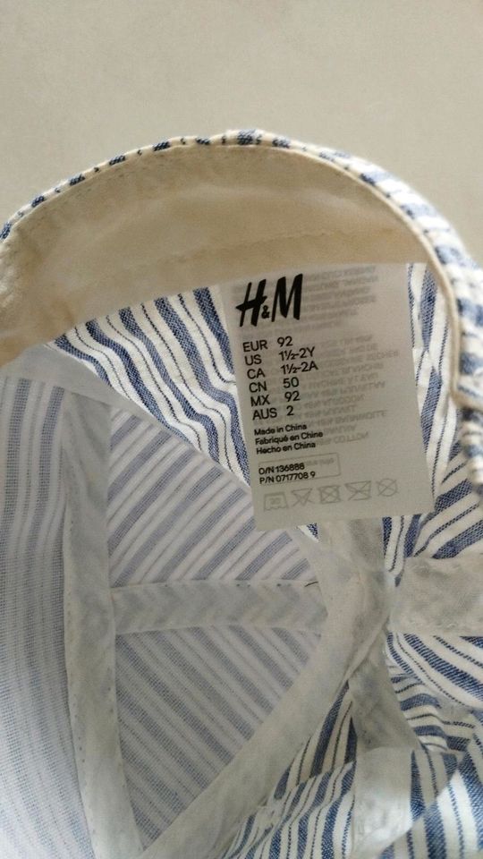 Mütze Kappe H&M Tiny Crew Größe 92 1,5-2 Jahre in Schaafheim
