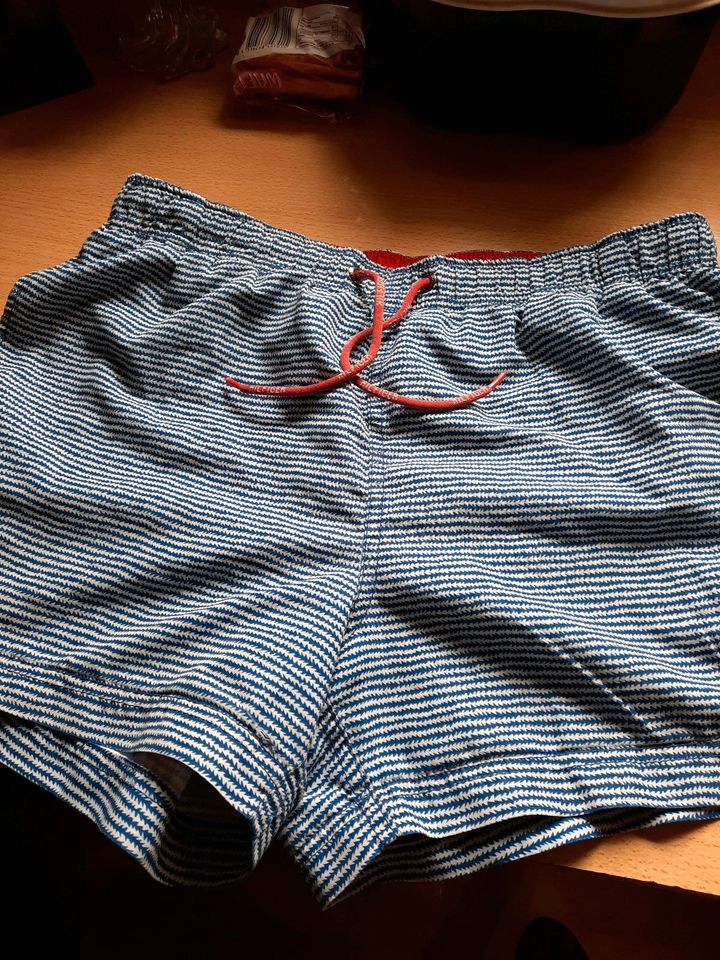 Herren Badehose die Marke Tommy Hilfiger in Bad Wörishofen