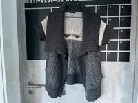 Zero - Pullunder Weste Cardigan Wolljacke Mohair Wolle 34 XS Niedersachsen - Laatzen Vorschau