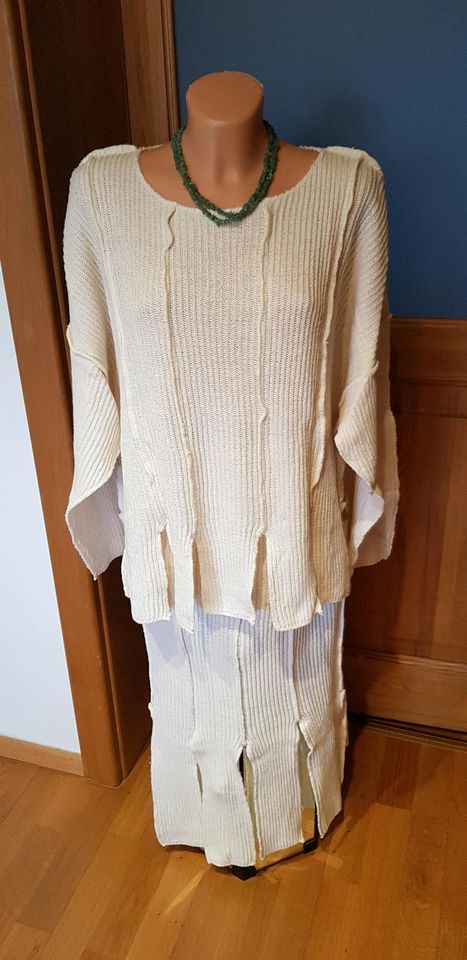 Strick Set Pullover plus Rock Gr.38/40 in Schwarzach