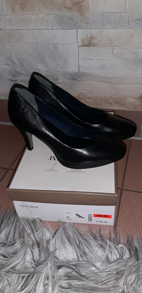 Pumps Venturini Gr. 38 in Bischofsmais