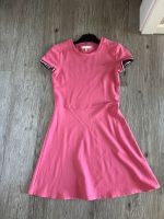 TOP Tommy Hilfiger Kleid 164 Nordrhein-Westfalen - Bocholt Vorschau