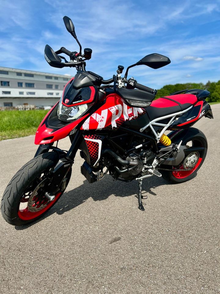 Ducati hypermotard 950 rve in Ulm