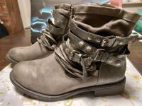 Stiefelette in taupe, Gr. 40 von Arizona, im used-look Hessen - Kirchhain Vorschau