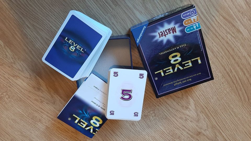  Entdecken Sie Spielspaß für die ganze Familie: "Level 8"  in Frankfurt am Main