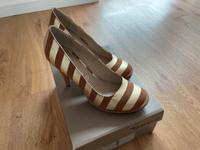 Tamaris High Heels Gr. 40 Niedersachsen - Hodenhagen Vorschau