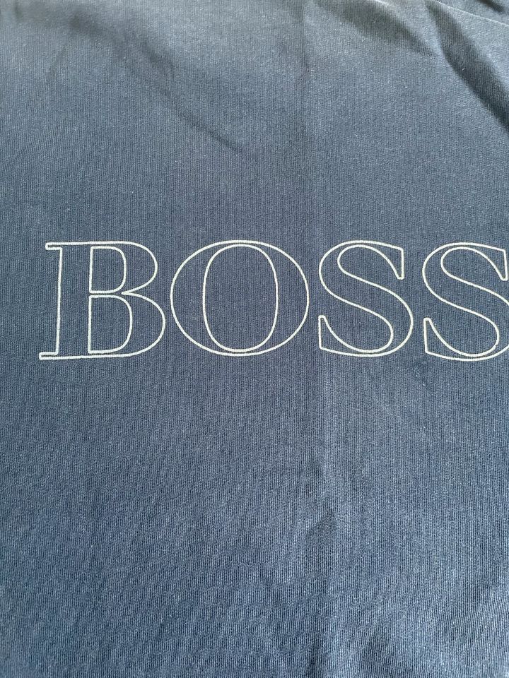 Boss Benetton  Levi’s Aufschrift Marken Logo 80-90er in Worbis