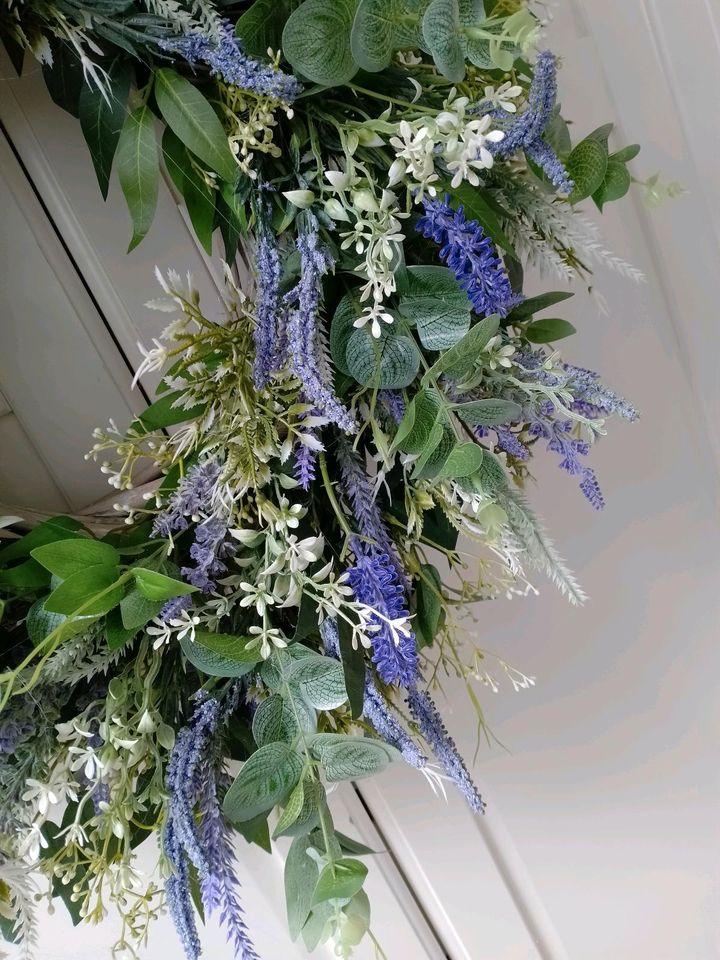 Blumenkranz mit Lavendel und Eukalyptus, Türkranz, Muttertag, Geb in Lehrte