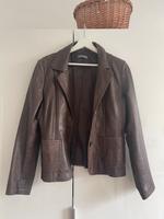 Lammlederjacke von „Montego“, Größe 36, neu Hessen - Gießen Vorschau