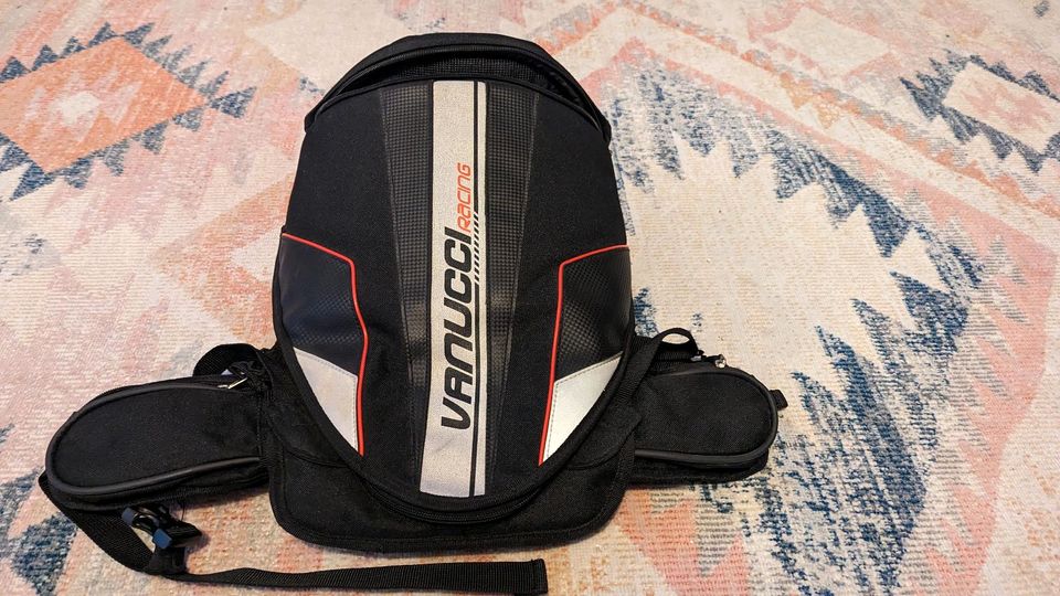 Vanucci Racing Motorrad Rucksack in Bad Aibling