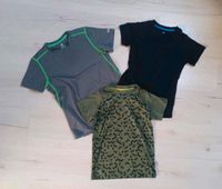 H&M Sport Shirt 134/140 Junge atmungsaktiver Stoff 3 Stück Sachsen - Bischofswerda Vorschau
