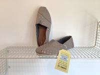 Toms Sommerschuh grau mit Roségold Niedersachsen - Buxtehude Vorschau