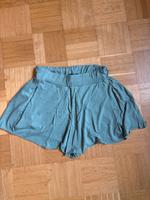 Grüne Oysho Sport Shorts Bayern - Neu Ulm Vorschau