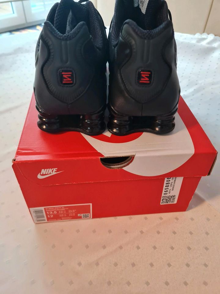 W NIKE SHOX TL BLACK WITH HEMATITE Größe 46 in Völklingen