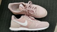 Nike Sneaker Turnschuhe rose neuwertig 38 39 5.5 internatinalist Thüringen - Zeulenroda Vorschau