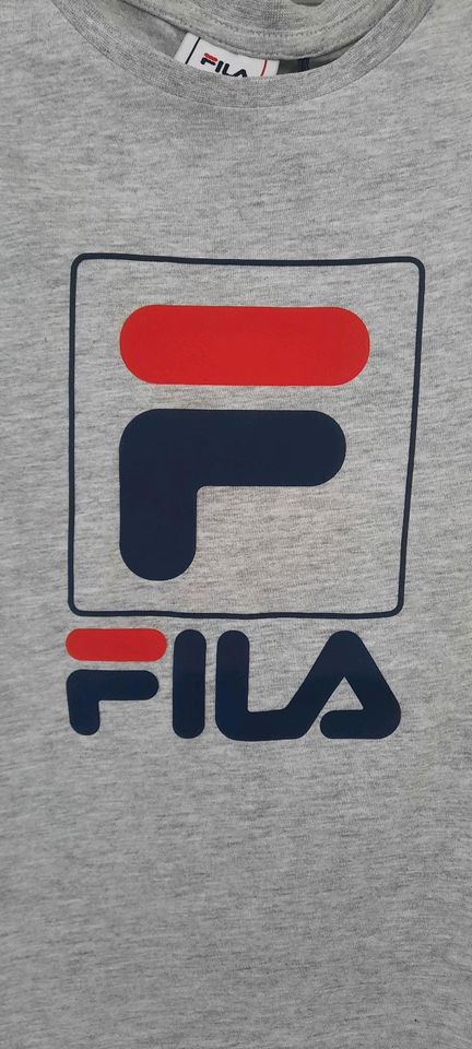 KINDER TSHIRT VON FILA NEU GR. 146/152 in Kühbach