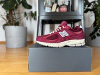 New Balance 2002R Bordeaux US10/EU44 Nürnberg (Mittelfr) - Nordstadt Vorschau