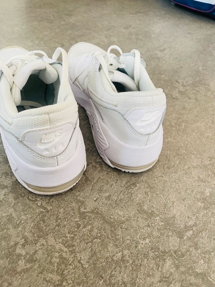 Nike Air Max für Kinder  gr .36,5 in Freising