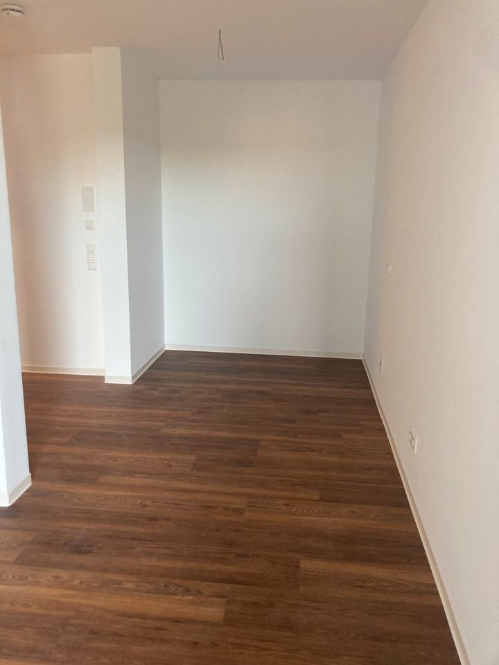 *Schöne 1Zimmer Senioren-Wohnung im, betreuten Wohnen- schicker Neubau in Zwickau in Zwickau