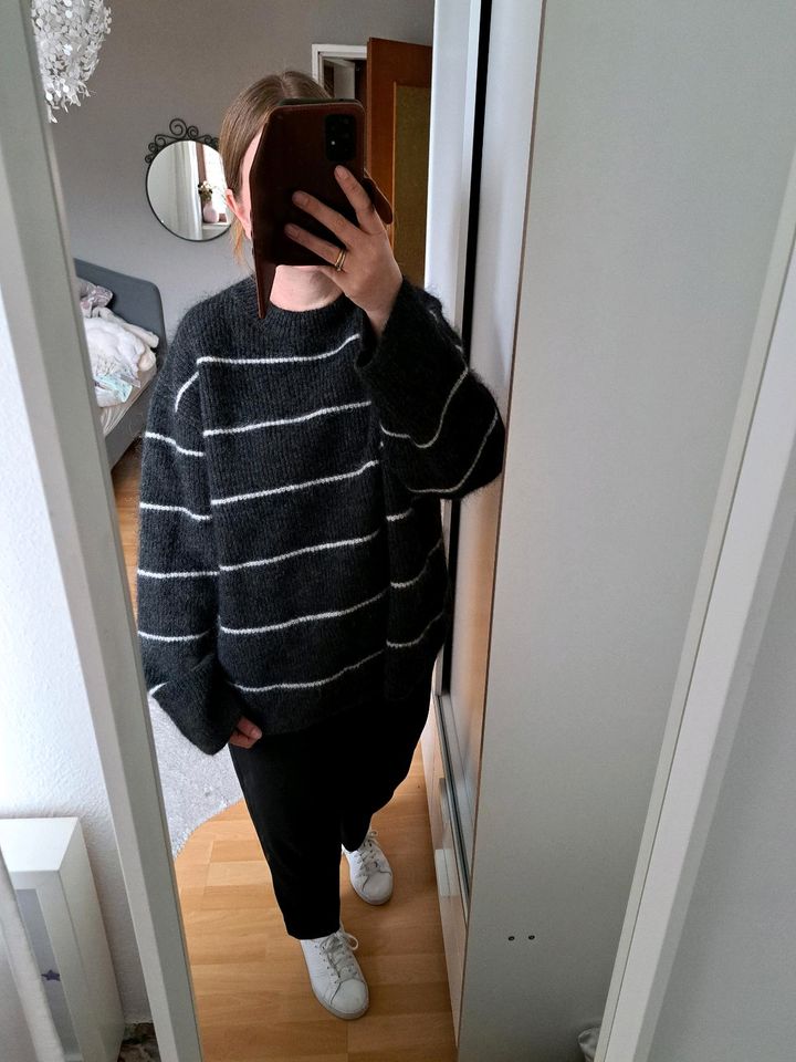 COS Oversize-Pullover S neu Wolle in Bremen